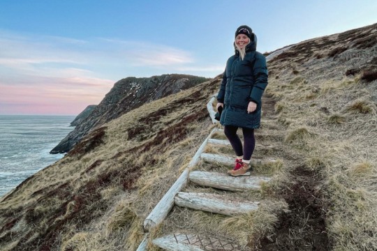 climbing-stairs-on-the-edge-of-the-east-coast-trail