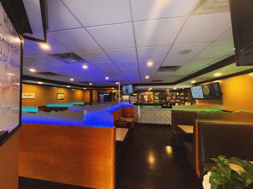 UK Spice in Merritt BC interior and seating arrangements